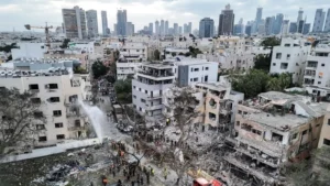 Rudal Iran Guncang Tel Aviv, Puluhan Korban Luka dan Kerusakan Luas di Beberapa Kota