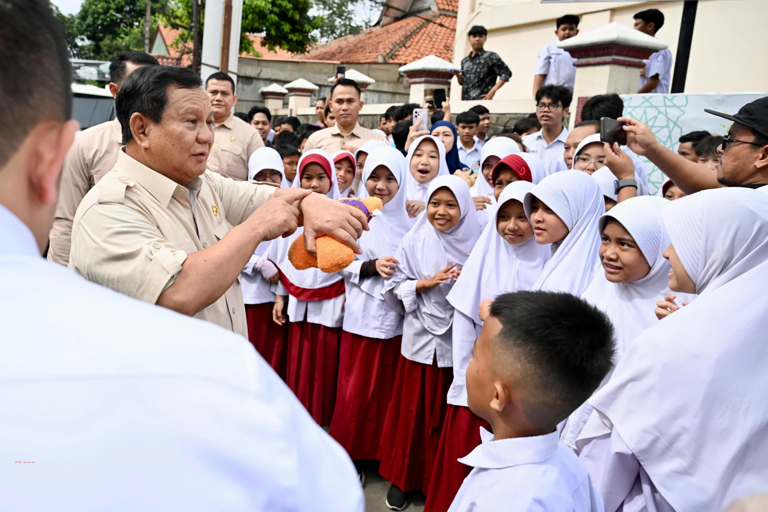 Sekolah Rakyat Selamatkan Julio: Dari Anak Yatim yang Hobi Tawuran Menjadi Pelajar Tenang