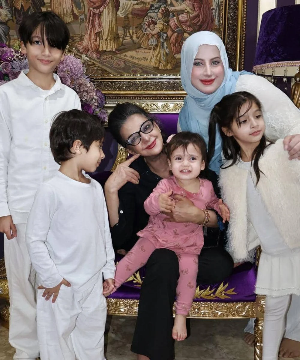 Selvi Lontarkan Sindiran Pedas kepada Tasyi Athasyia Usai Insult Mama Ala: "Gak Usah Ngatain Ibu Gue"
