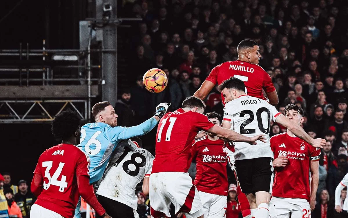 Tragedi di Porto: Penggemar Nottingham Forest Meninggal Usai Skor Imbang 1-1 Melawan FC Porto di Europa League