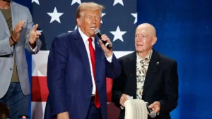 Trumpisme Menggubah Militerisme Amerika: Benteng Baja di Tanah Amblas