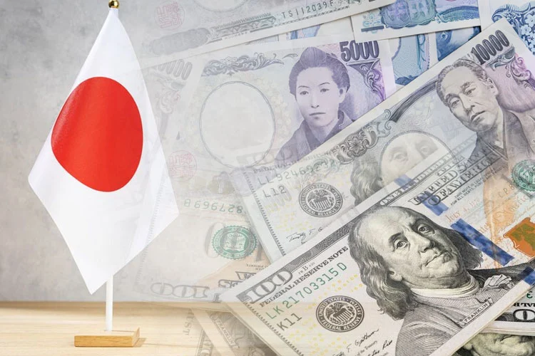 USD/JPY Stabil di Bawah 160 Menjelang NFP AS, Intervensi Jepang Jadi Sorotan Utama