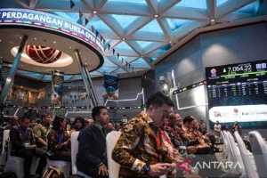 Wall Street Melemah, IHSG Tertekan: Dampak Potensi Perang Meluas pada Pasar Global