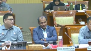 Wamenkum Ungkap Arahan Prabowo: RUU PDSK Siap Dibahas di DPR, Fokus pada Penegakan Hukum dan Privasi