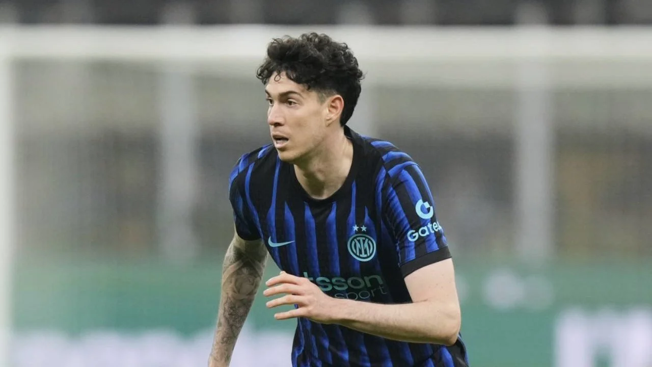 Barcelona Serius Kejar Alessandro Bastoni, Inter Milan Mulai Khawatir
