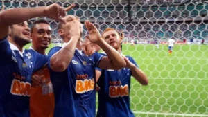 Cruzeiro Menang Atas Bahia di Fonte Nova, Sementara Bahia Gagal Membuat Kejutan