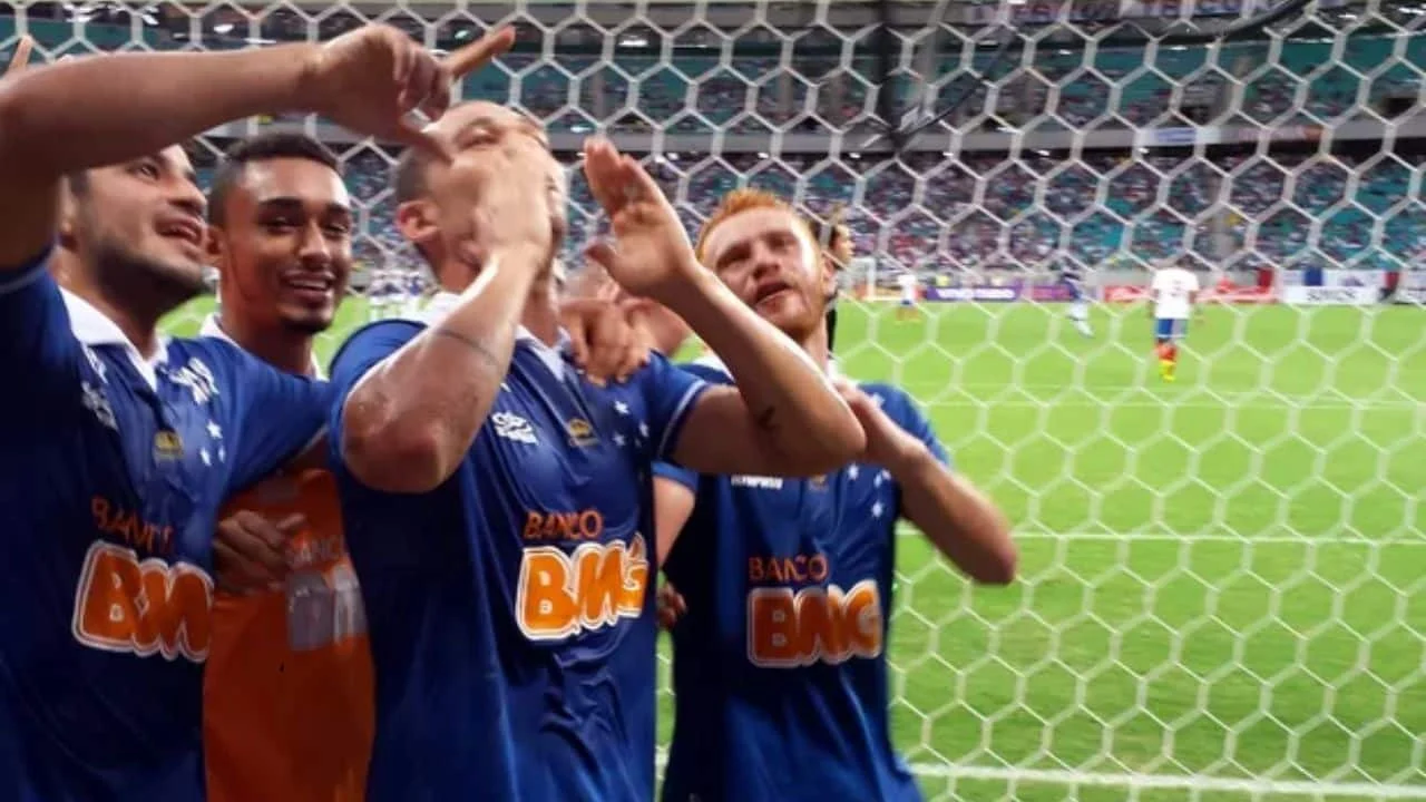Cruzeiro Menang Atas Bahia di Fonte Nova, Sementara Bahia Gagal Membuat Kejutan