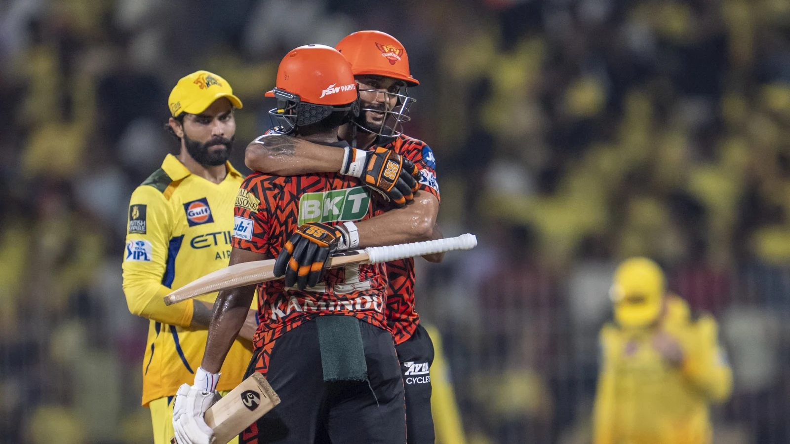 CSK vs SRH: Ishan Kishan dan Heinrich Klaasen Bawa Sunrisers Hyderabad ke Playoffs IPL 2026