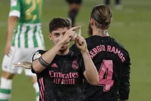 Federico Valverde Jadi Incaran Manchester United Setelah Insiden dengan Aurelien Tchouameni di Real Madrid