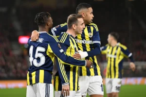 Fenerbahçe vs Eyüpspor Berakhir dengan Skor 3-3, Eyüpspor Selamat dari Degradasi