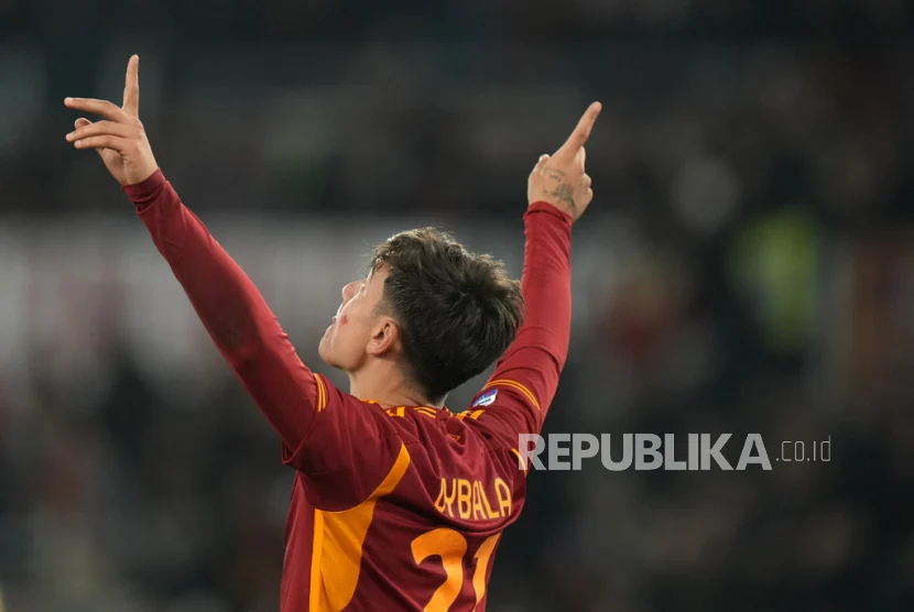 Kemenangan Dramatis AS Roma atas Parma 3-2, Mempertahankan Asa ke Liga Champions