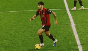 Marcos Senesi Siap Tinggalkan Bournemouth, Juventus dan Chelsea Berebut Tanda Tangan Pemain Argentina