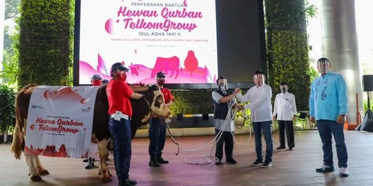 TelkomGroup Salurkan 910 Hewan Kurban untuk Masyarakat di Berbagai Wilayah RI