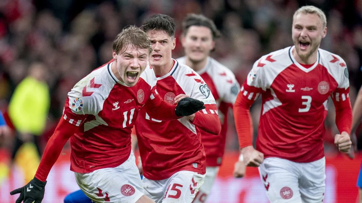 Denmark vs: Perjuangan Tim Sepak Bola Denmark dan Berita Terkini
