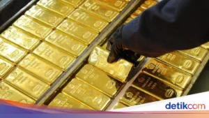 Harga Emas Turun di Bawah $4.500 karena Ketegangan Iran