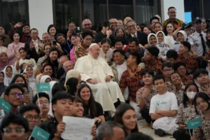 Pope Francis dan Gelombang Panas Eropa: Antara Kematian dan Kebangkitan