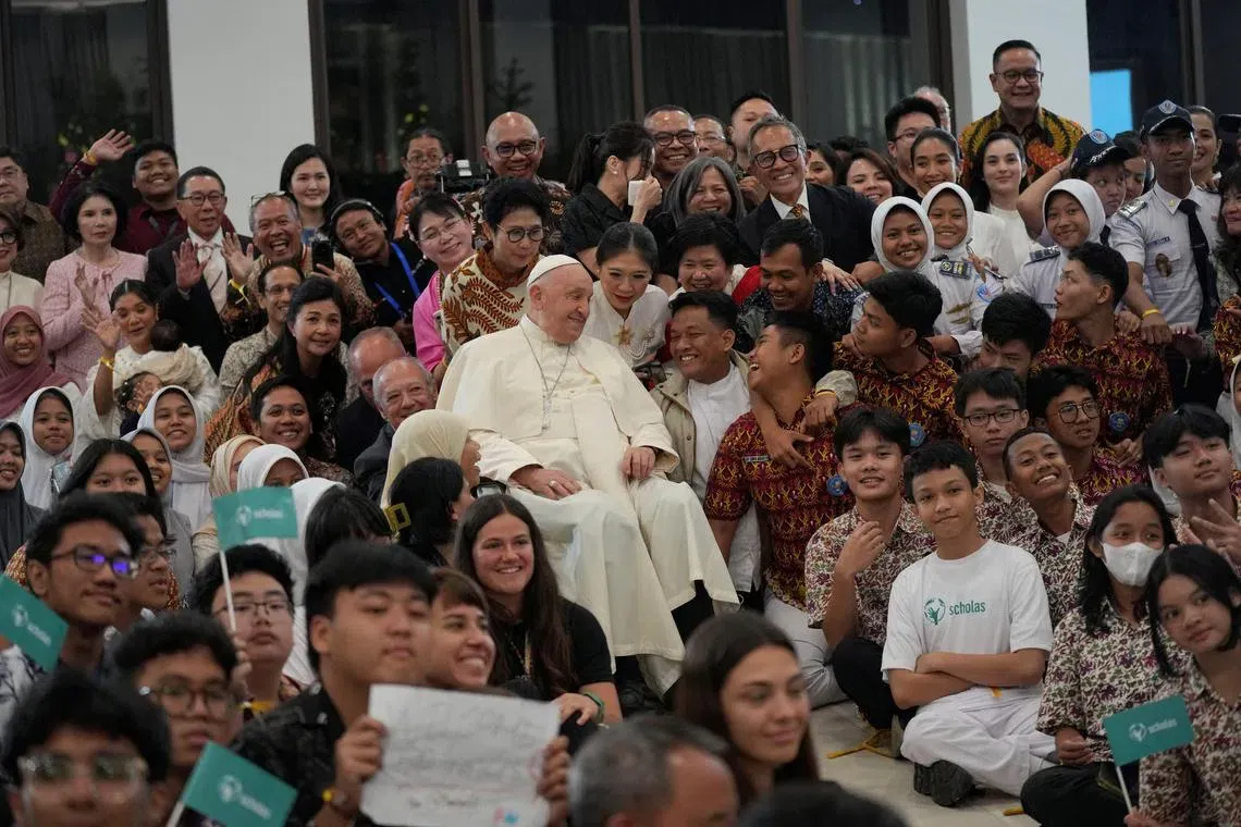 Pope Francis dan Gelombang Panas Eropa: Antara Kematian dan Kebangkitan