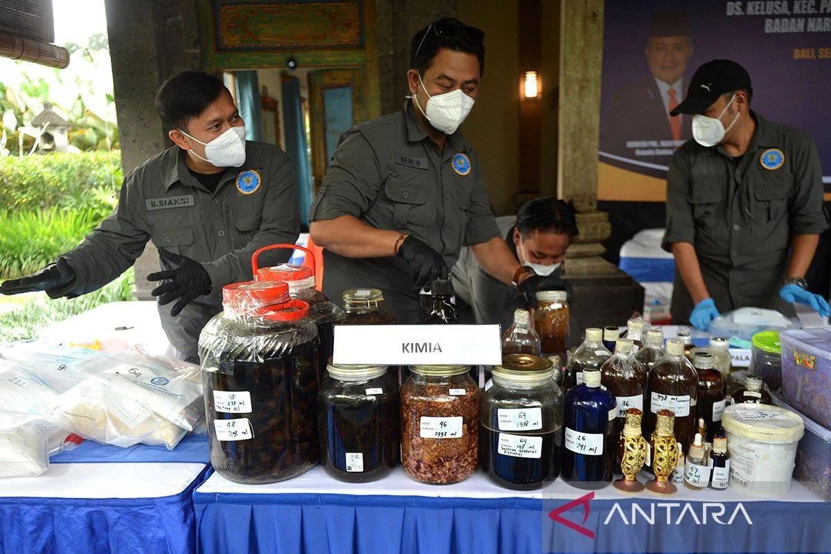 Thailand: Dari Kasus Narkotika hingga Persiapan Sepakbola dan Politik